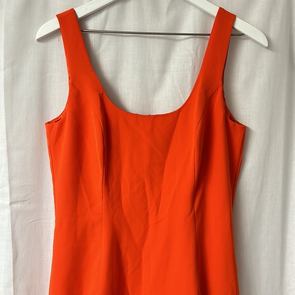 Size 8 Bardot Orange Sleeveless Dress - Picture 2 of 6